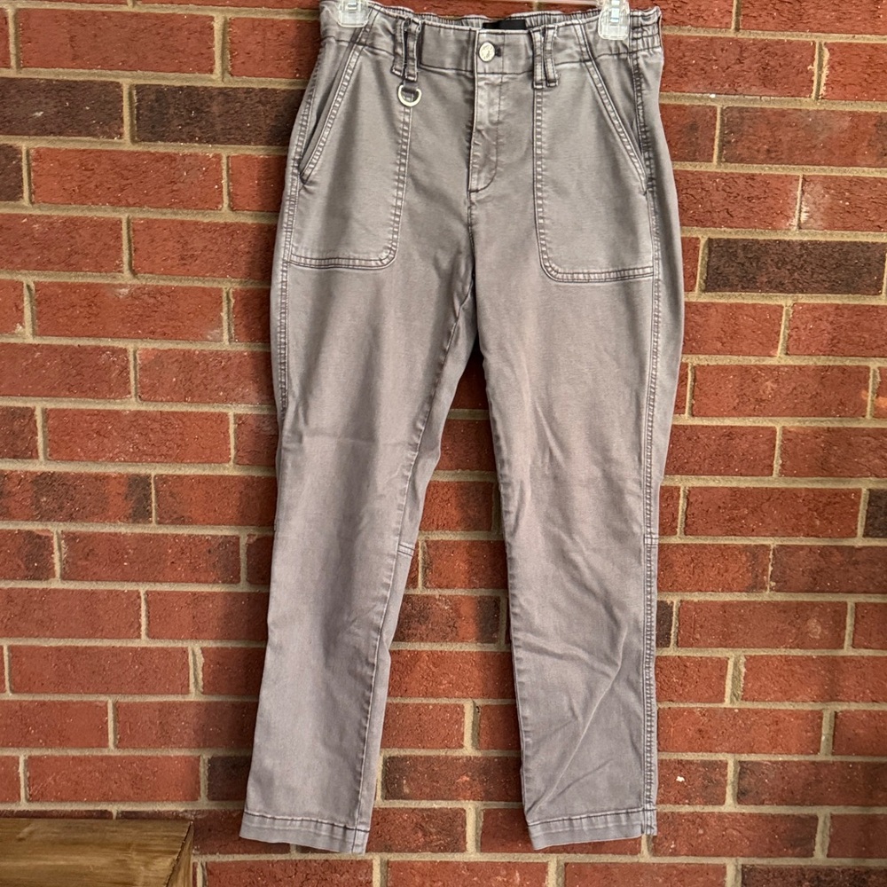 White House Black Market Gray Slim Ankle Mid-Rise Everyday Soft Pants